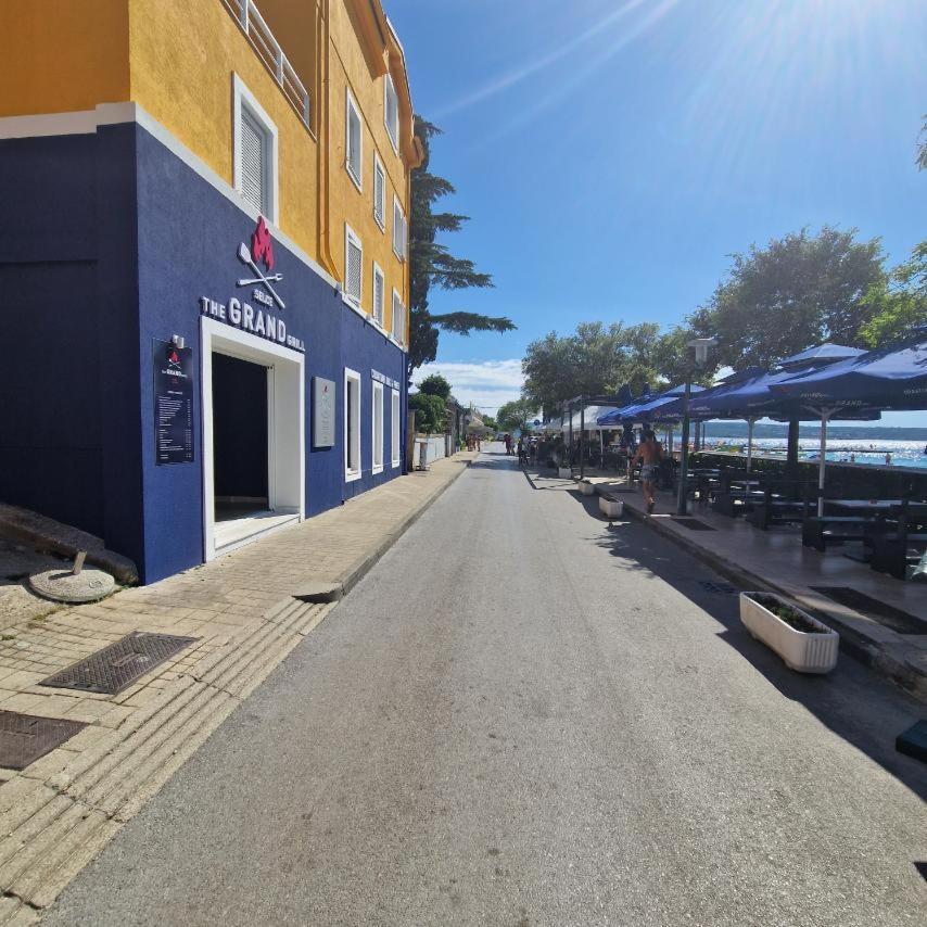 Grand - Premium Rooms & Apartments Selce Exterior foto